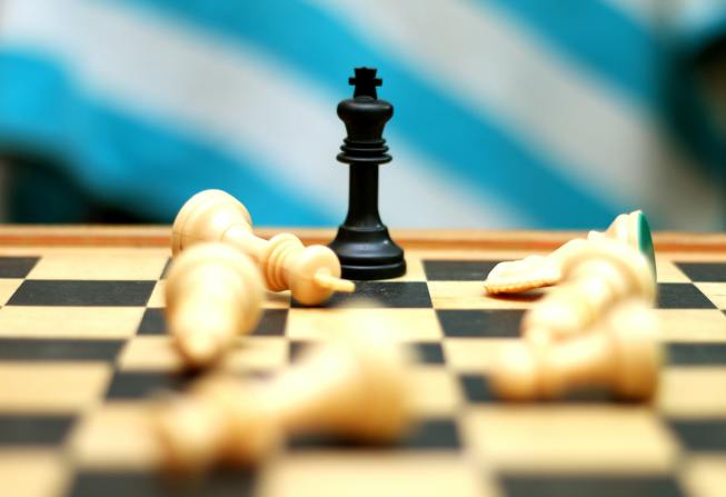 Picture of a chess board to indicate how the IT jobs market in Dublin is like a game of chess