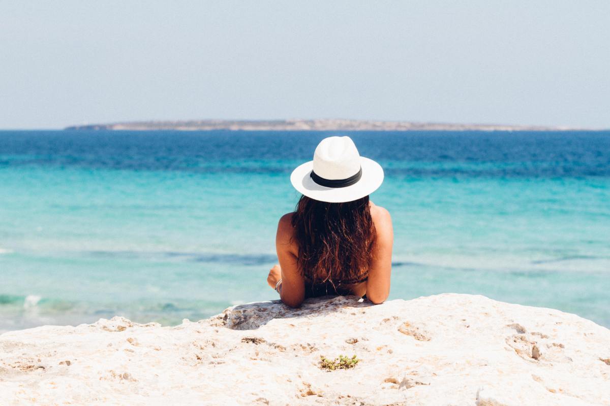 Should remote working include a location-based compensation? Here are 4 tips to suggest it works.